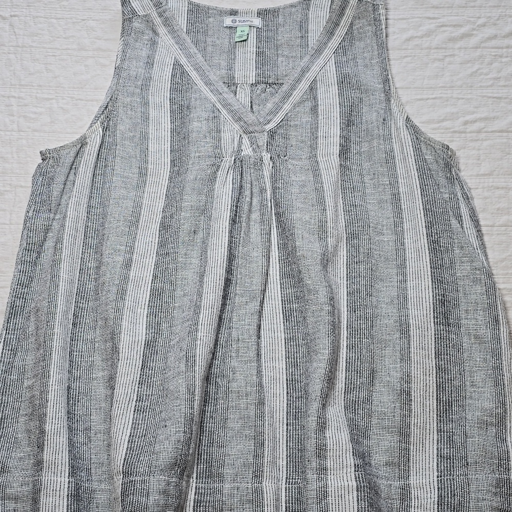 Susina Black and White Textured Fabric